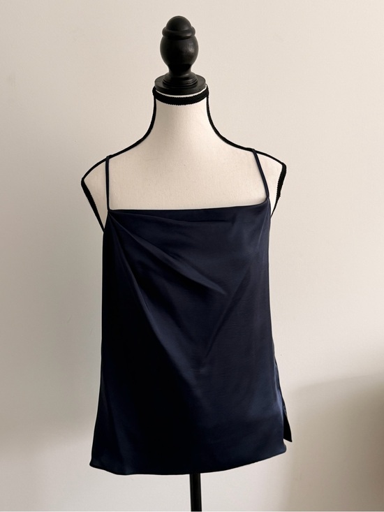 Reiss Tops - NWT Reiss Navy Satin Square-Neck Camisole with Slim Straps